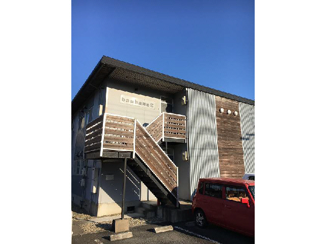 福知山市篠尾新町のアパートの建物外観