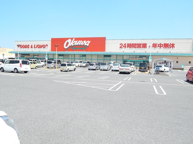 【鈴鹿市池田町のアパートのスーパー】