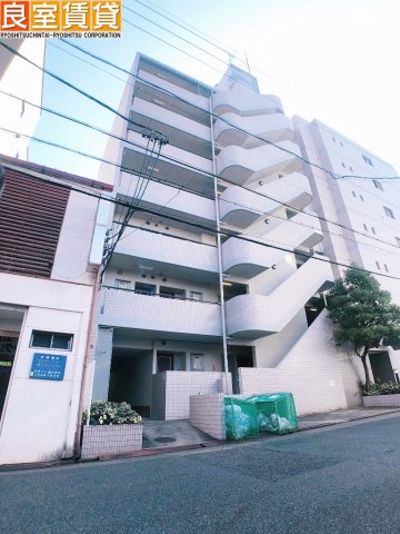 名古屋市熱田区金山町のマンションの建物外観