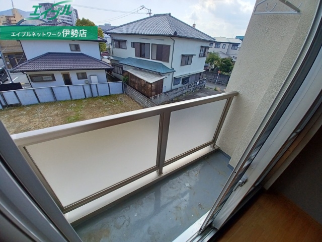 バルコニー　同型参考写真