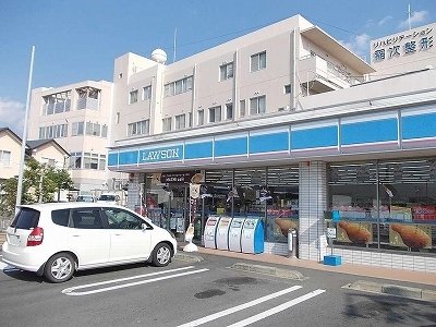 【板野郡藍住町矢上のアパートのコンビニ】