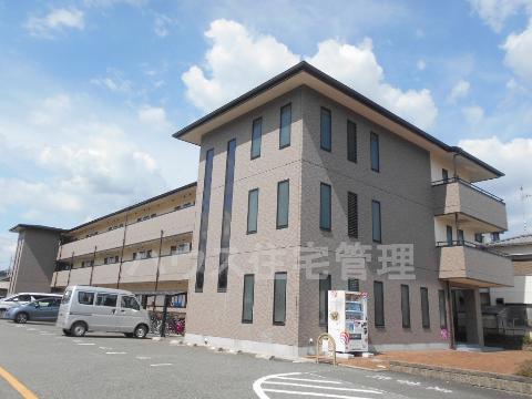 高槻市宮田町のマンションの建物外観