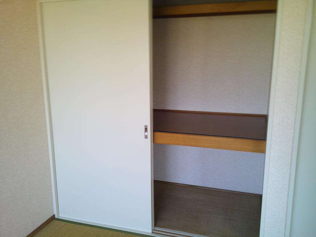 収納　和室押入