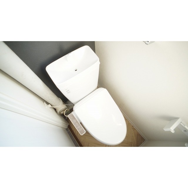 トイレ　シャワー付きトイレ