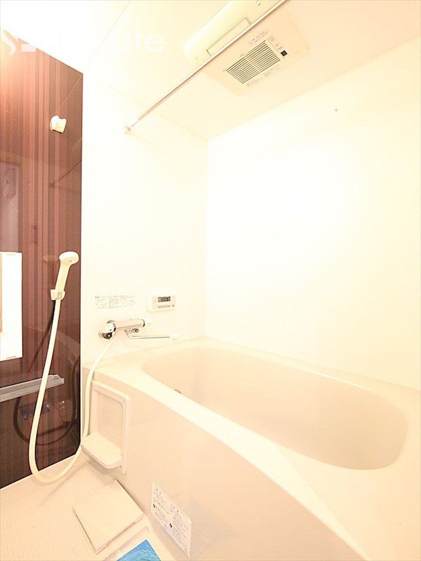 バス・シャワールーム　バスルーム