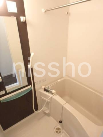 バス・シャワールーム　梅雨の時期のお洗濯も安心の浴室乾燥機付き