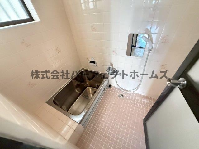 バス・シャワールーム　きれいなお風呂です