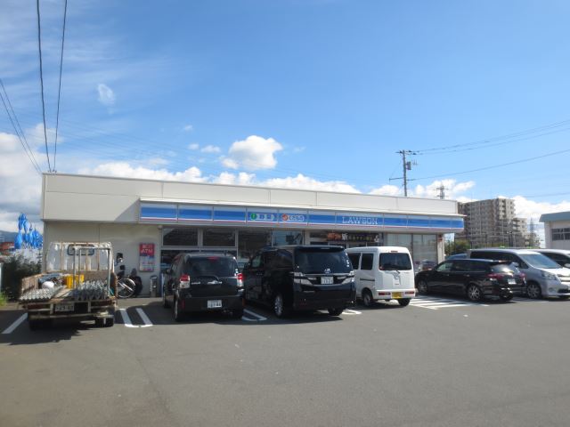 コンビニ　ローソン（コンビニ）まで500m