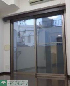 バルコニー　収納