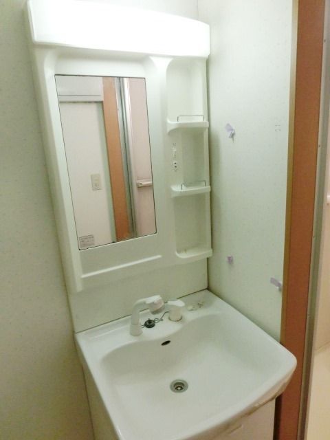 洗面設備　洗髪洗面化粧台