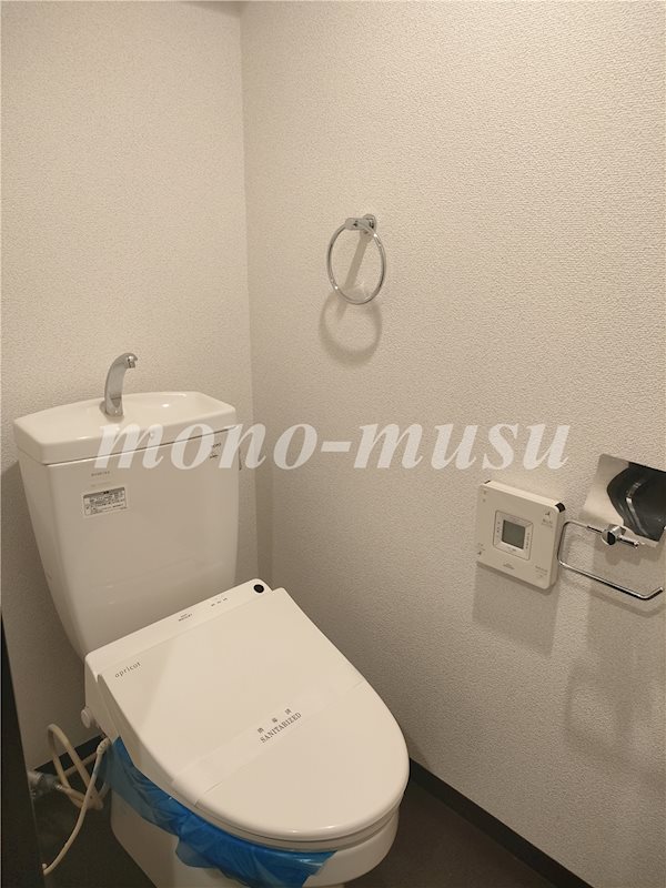 トイレ　同間取り参考写真