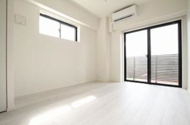 居室・リビング　☆陽の差し込む明るいリビング☆