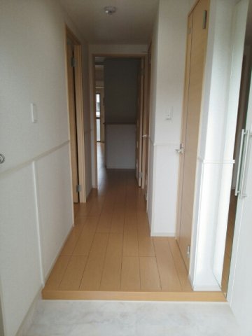 玄関　シンプルで使いやすい玄関です