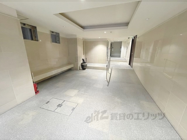 ロビー　ロビー