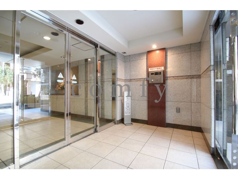 エントランス　オートロック・エントランス