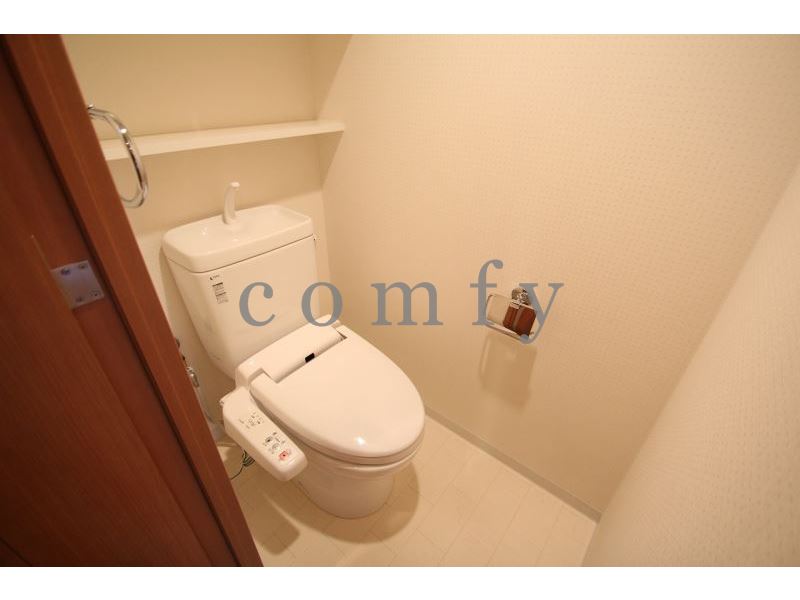 トイレ　ウォシュレット完備