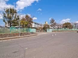 小学校　町立南小学校（小学校）まで490m