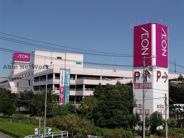 ショッピングセンター　イオン小牧店（ショッピングセンター）まで584m