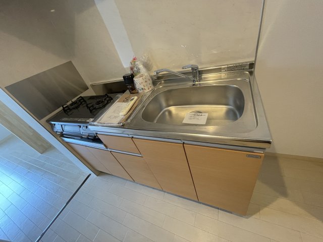 キッチン　同物件別号室です。