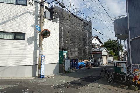 バルコニー　建築中
