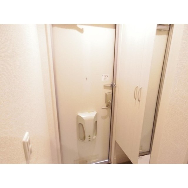 玄関　※イメージ写真です。（同型他物件）