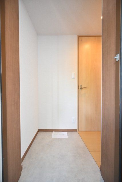 CENTRAL GARDEN RESIDENCE TOKYOの玄関写真