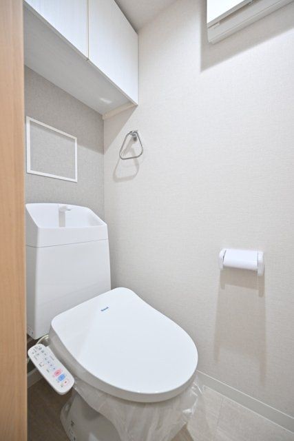 CENTRAL GARDEN RESIDENCE TOKYOのトイレ写真
