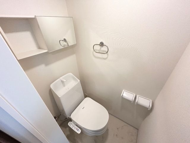 トイレ　※同施工会社イメージ※