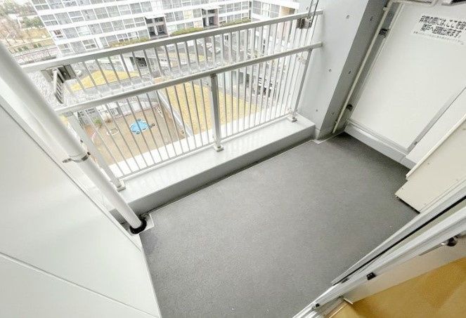 バルコニー　※別部屋の参考写真です。
