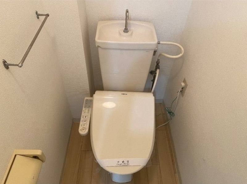 トイレ　図面と現状に相違がある場合には現状を優先