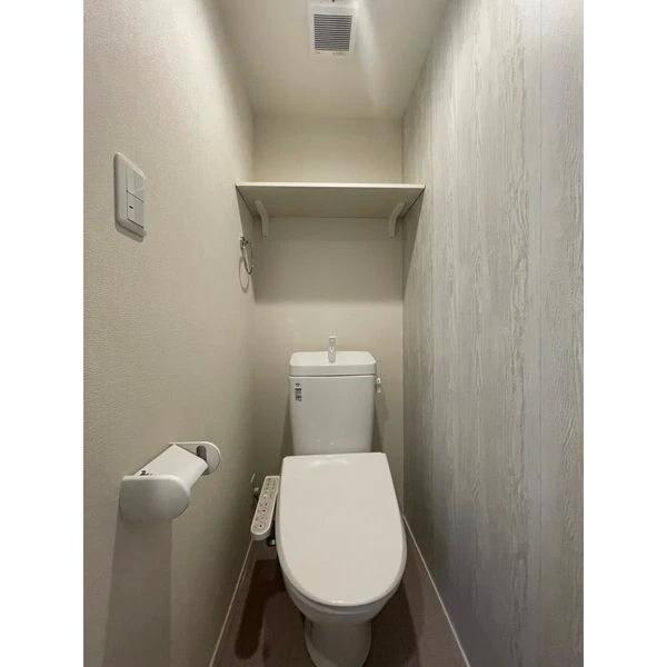 仙台市地下鉄南北線 長町一丁目駅 徒歩9分 2階建 築2年のトイレ写真