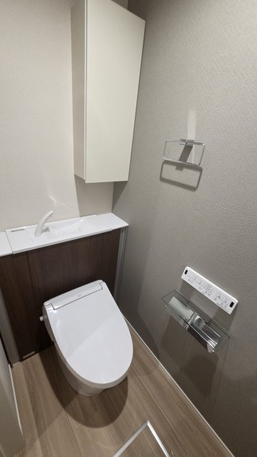 WING TOWA MAISONのトイレ写真