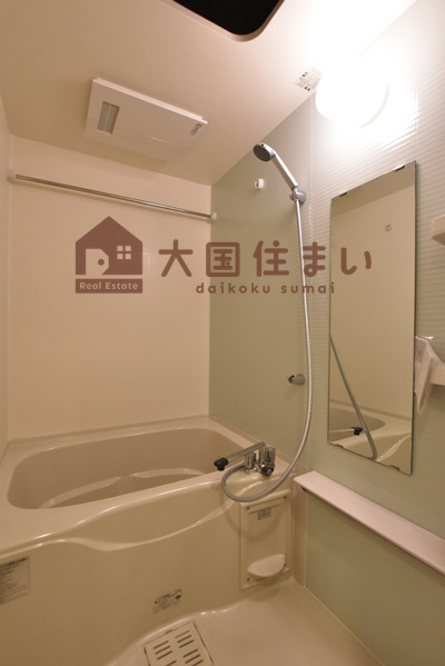 ワールドアイ難波南ミラージュの風呂写真