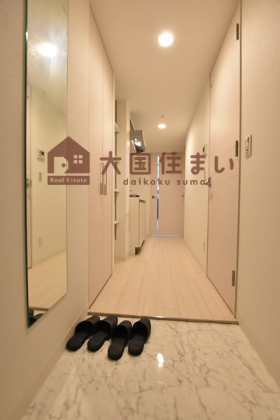 ワールドアイ難波南ミラージュの玄関写真