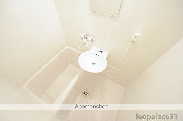 レオパレスヴェルドミールタテハの風呂写真