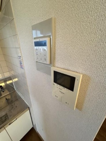 セキュリティ　モニタ付インターホン