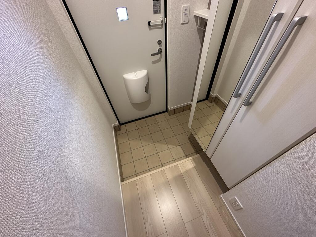 玄関　※同施工モデル