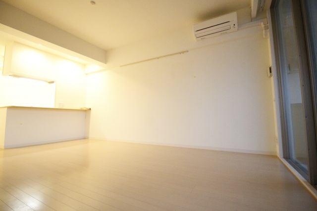 居室・リビング　別の部屋の写真です