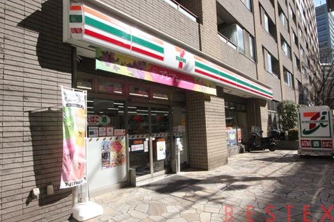 コンビニ　セブンイレブン文京春日1丁目店（コンビニ）まで201m