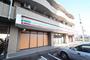 コンビニ　セブンイレブン仙台小鶴新田駅前店（コンビニ）まで300m