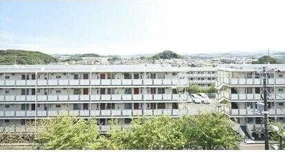 【横須賀市公郷町のマンションの眺望】