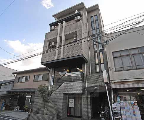 京都市東山区上堀詰町のマンションの建物外観