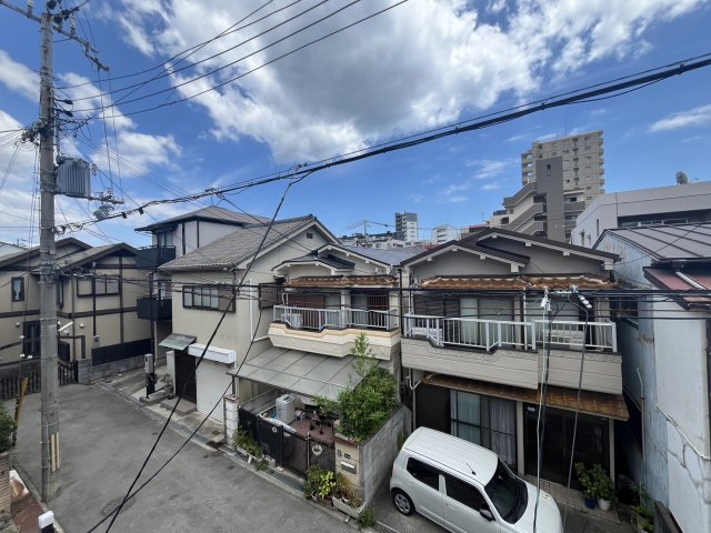 【神戸市須磨区村雨町のアパートの眺望】