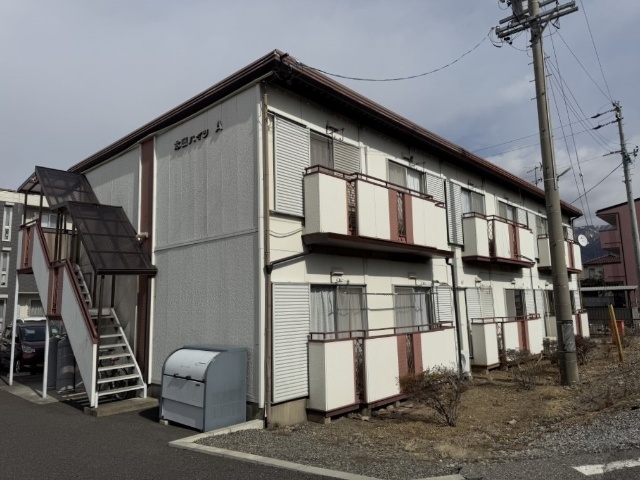 【太田ハイツの建物外観】