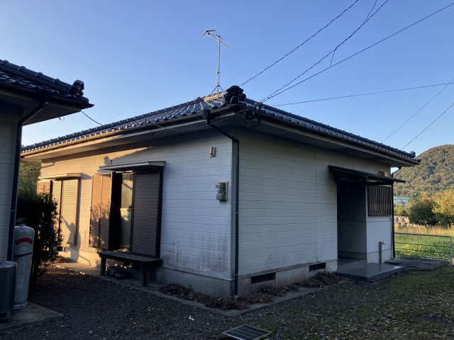 市比野貸家　1LDKの建物外観