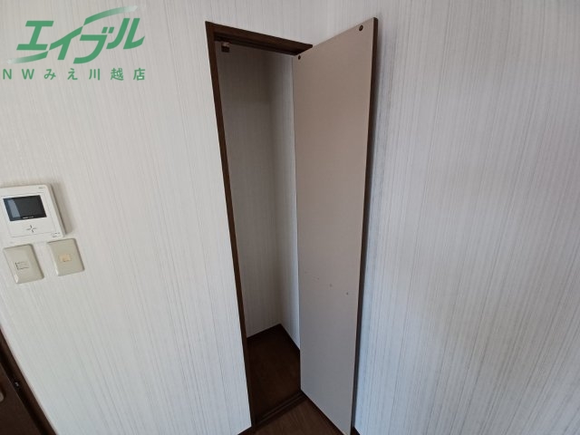 収納　同物件別室の画像です