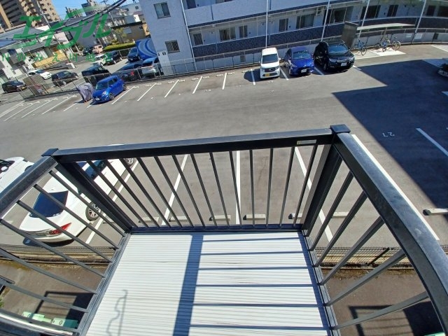 バルコニー　同物件別室の画像です