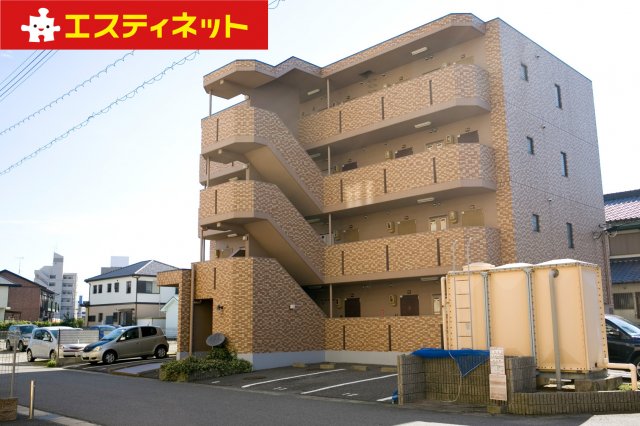 【グラースコートの建物外観】