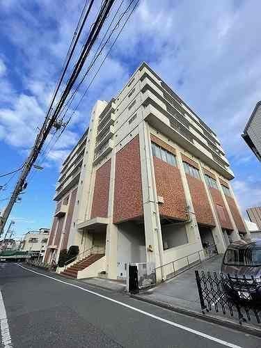 板橋区桜川のマンションの建物外観