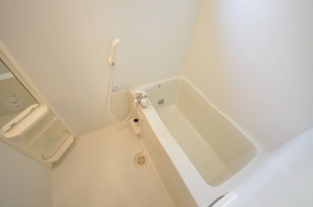 バス・シャワールーム　☆追い焚き付きのお風呂☆